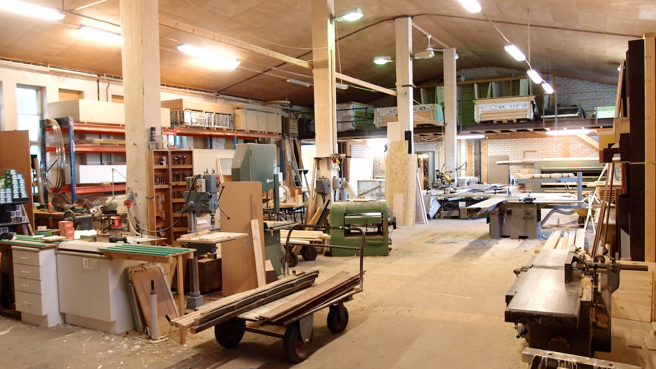 Paraisten Puutyö Pargas Snickeri Verstas